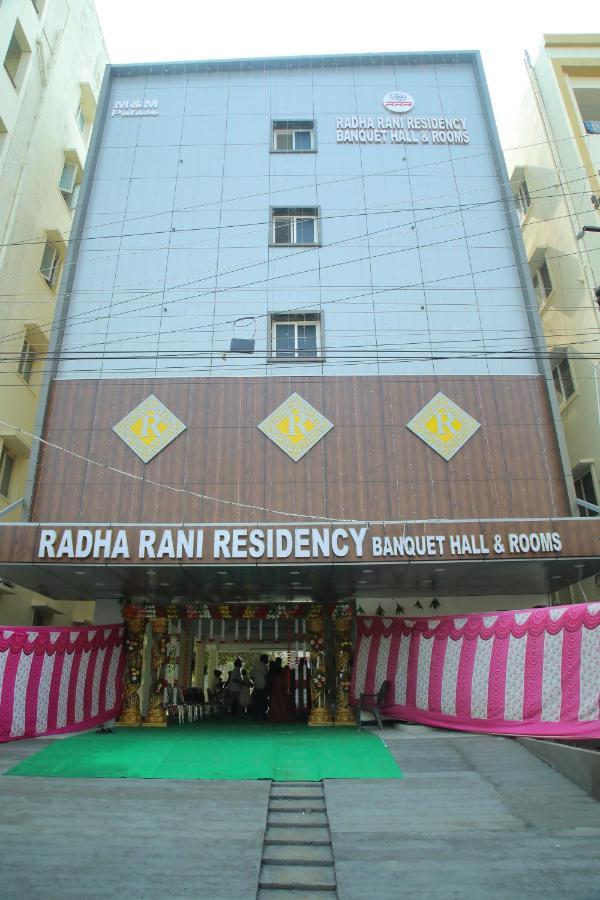 Radha Rani Residency Hotel Khammam Kültér fotó