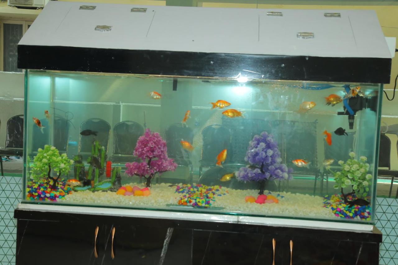 Radha Rani Residency Hotel Khammam Kültér fotó